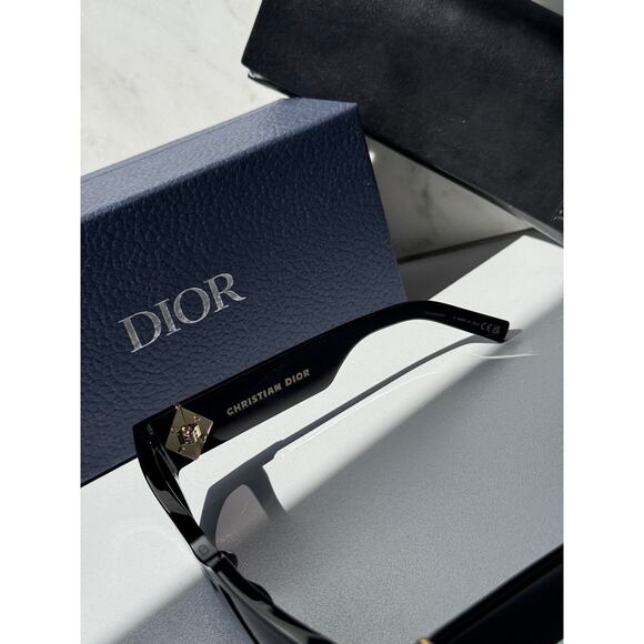 NEW Dior CD Diamond S7F Cactus Jack Sunglasses in Black main image 8